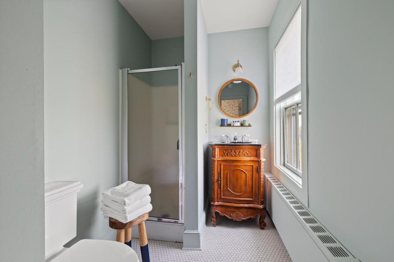 Atlantic Inn New Shoreham Bagian luar foto