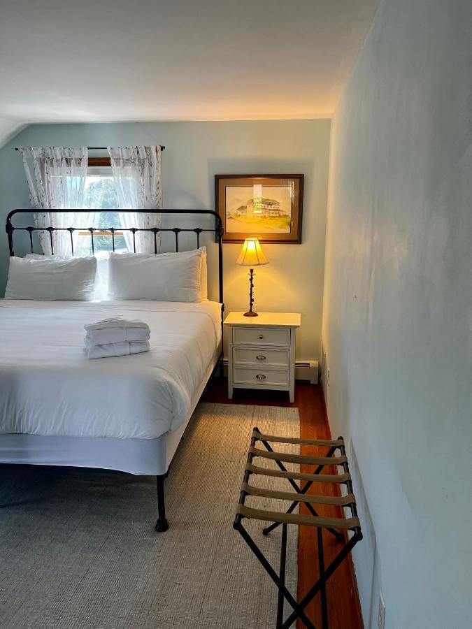 Atlantic Inn New Shoreham Bagian luar foto